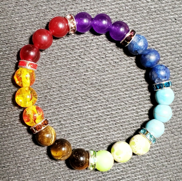 unbranded Jewelry - 6 inch Chakra bracelet